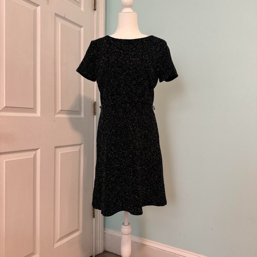 Loft Black and White Knit Dress Size 6